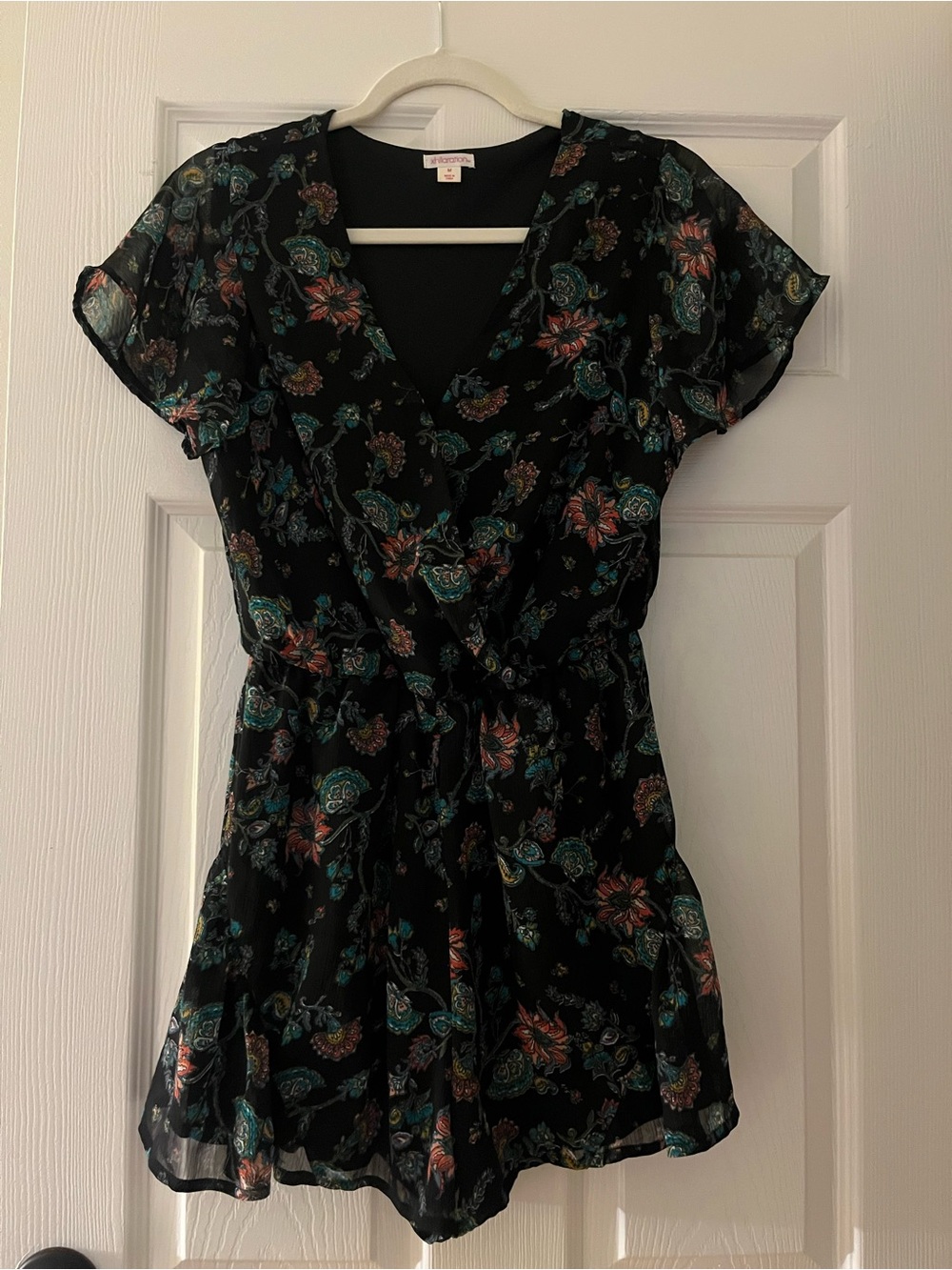 Xhilaration Black Floral Paisley Romper – Size M